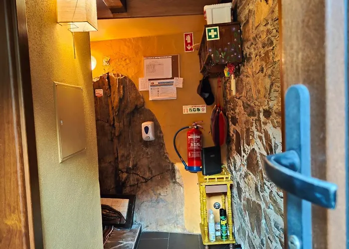 Azoka By The River- Proenca-a-nova